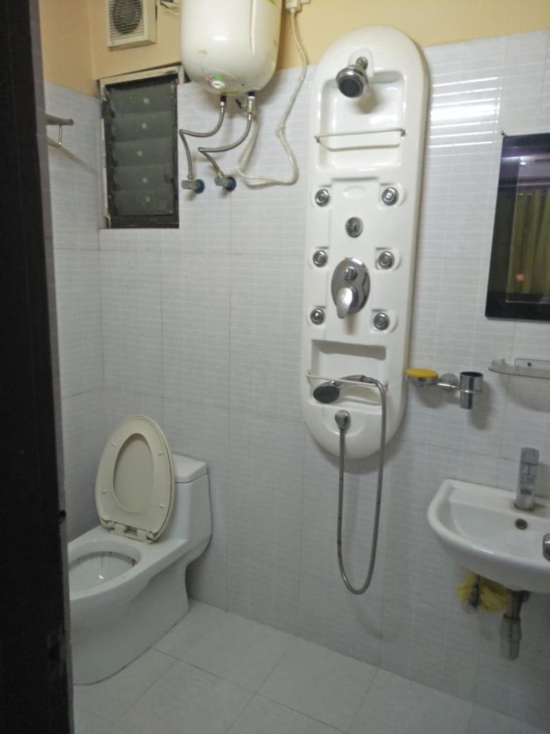 Lovely Couple Friendly Guest House Calcutá Exterior foto